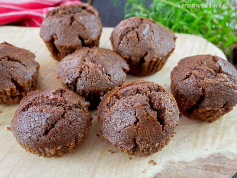 Rustykalne muffinki czekoladowe – prosty i szybki przepis