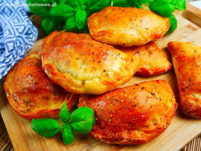 Calzone z pieczarkami
