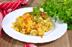 Kasza jaglana z warzywami i kurczakiem