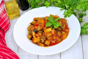 Leczo z cukinii, bakłażana