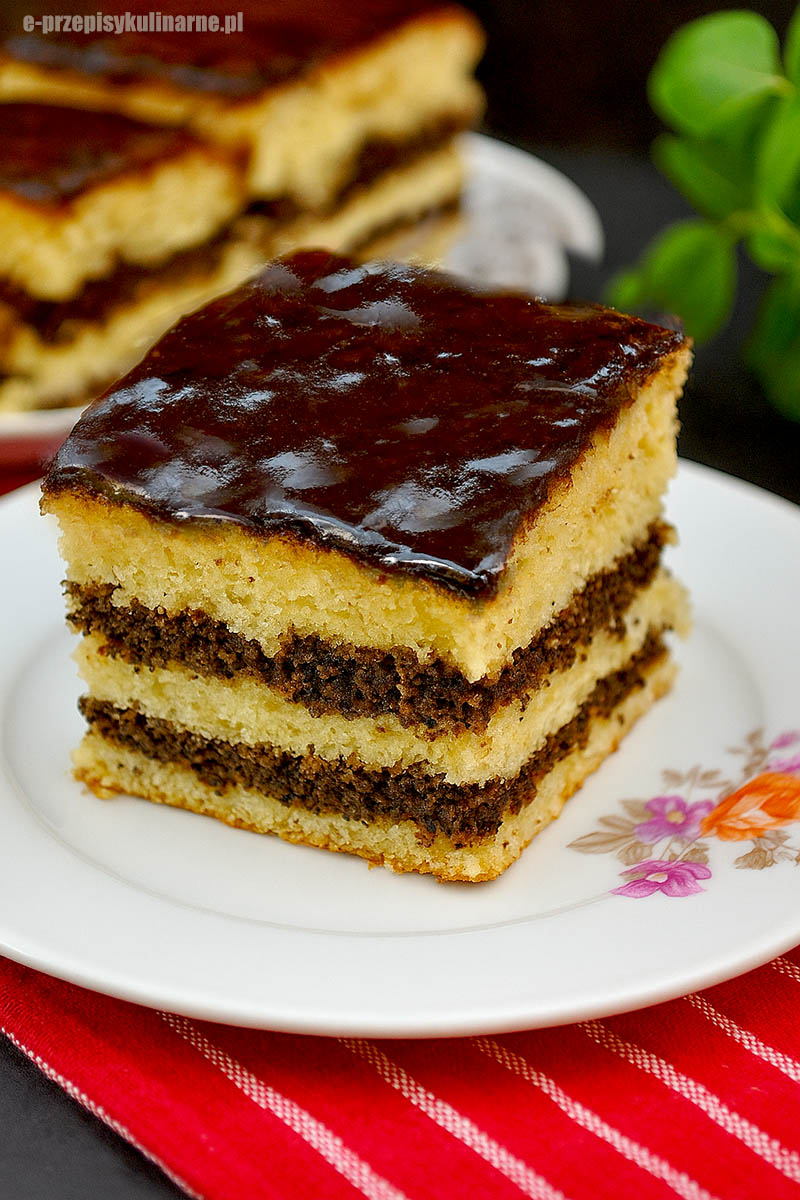 Makowiec na biszkopcie – świąteczny, bardzo smaczny klasyk