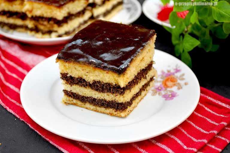 Makowiec na biszkopcie – świąteczny, bardzo smaczny klasyk