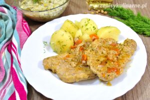 Bitki wieprzowe duszone z warzywami