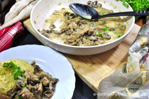 Schab w sosie pieczarkowym