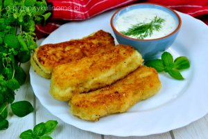 Krokiety ziemniaczane z wędzonym twarogiem