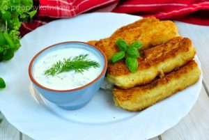 Krokiety ziemniaczane z wędzonym twarogiem