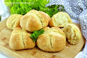 Puszyste bułki pszenne bez drożdży – sprawdzony przepis