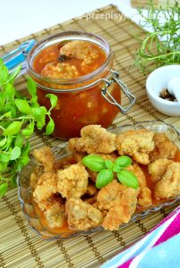 Pieczarki w zalewie pomidorowo-octowej