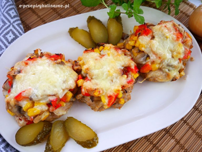 Kotlety mielone zapiekane à la pizza