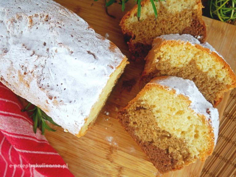 Puszysta babka trójkolorowa na oleju