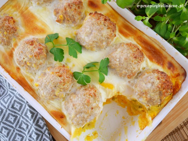 Pulpety zapiekane na puree ziemniaczanym