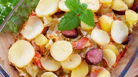 Zapiekanka Wiejski Kociołek – smaczny obiad z piekarnika