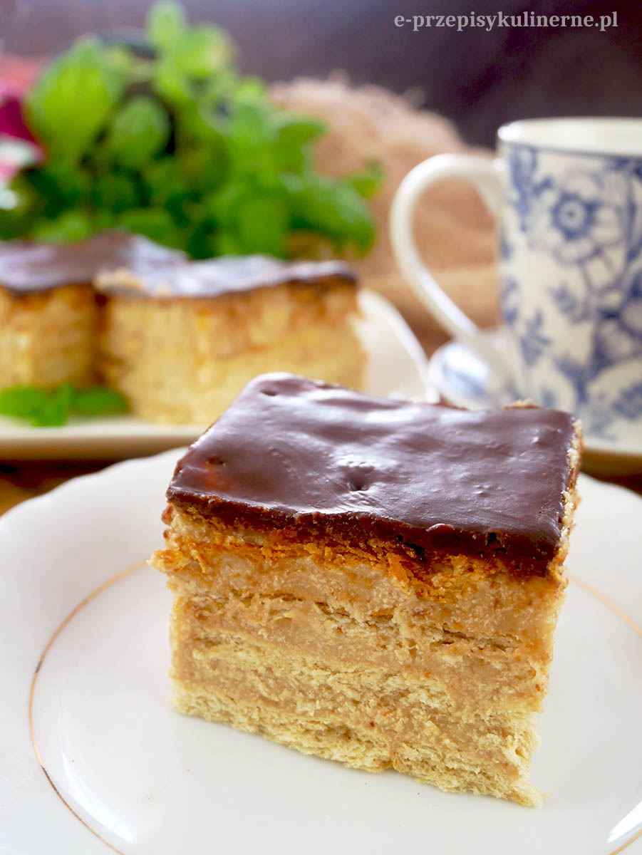 Ciasto Solony Maruder – pyszny deser bez pieczenia na krakersach