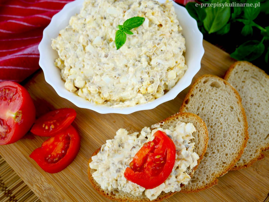 Pasta jajeczna z pieczarkami pyszny dodatek do kanapek