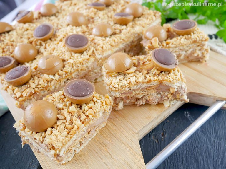 Ciasto Toffifee bez pieczenia – pyszny smakołyk w kilka chwil