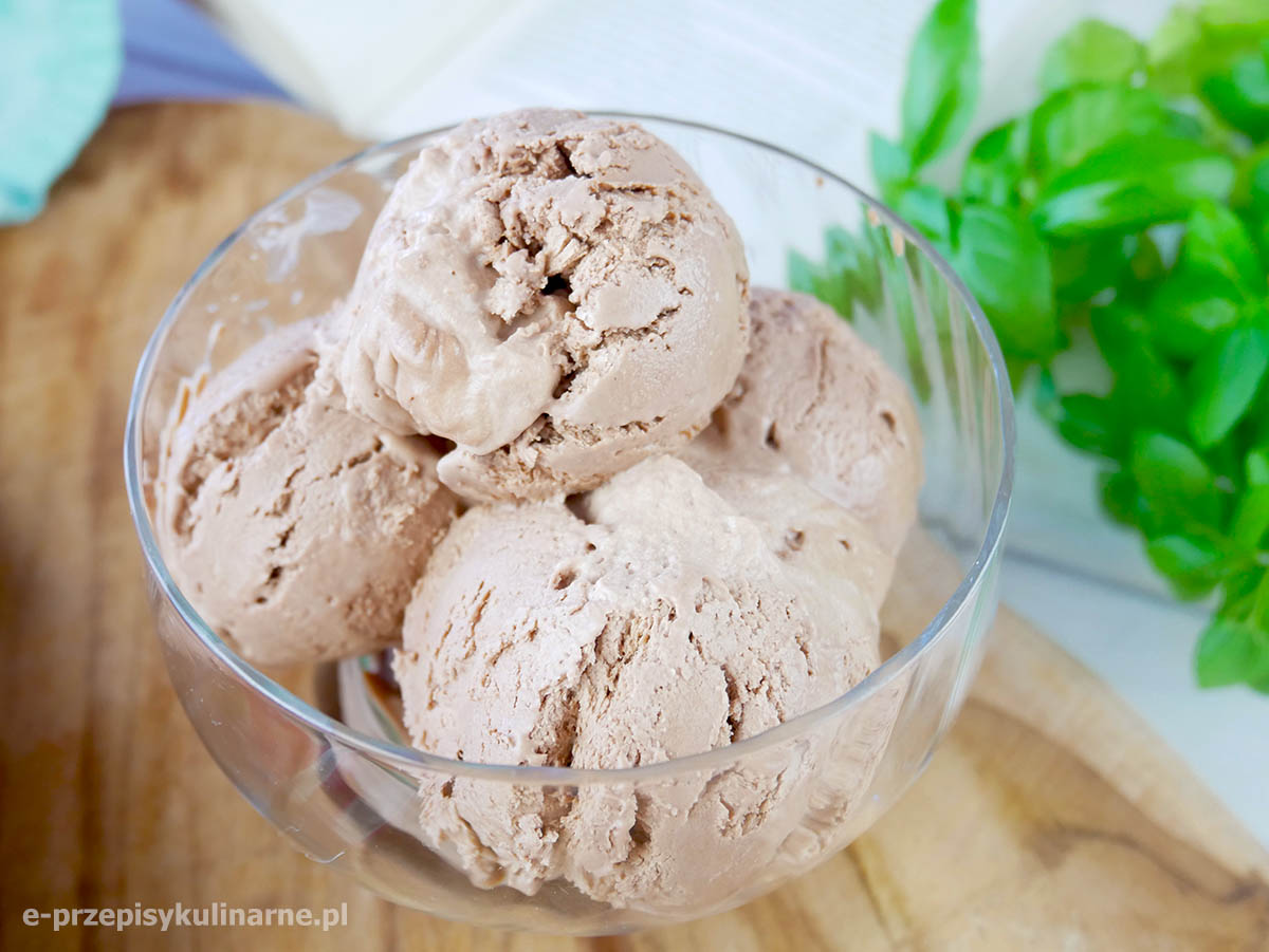 Domowe lody czekoladowe – bez maszynki, bez kłopotu