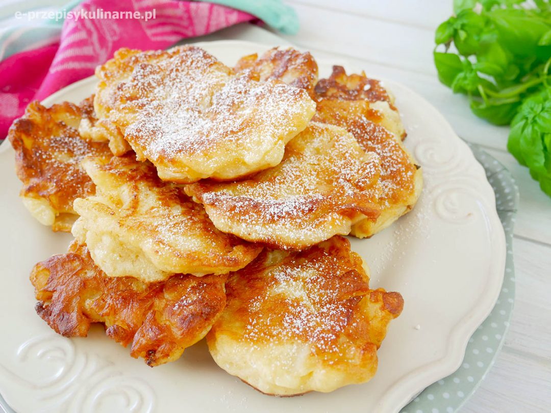 Racuchy Z Jabłkami Bez Drożdży Na Jogurcie e-przepisykulinarne.pl