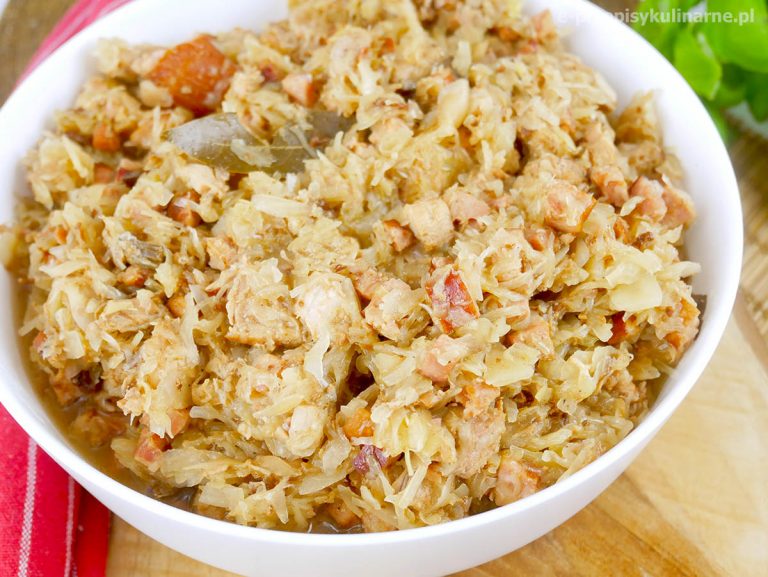 Domowy tradycyjny bigos – w sam raz na Święta i inne okazje