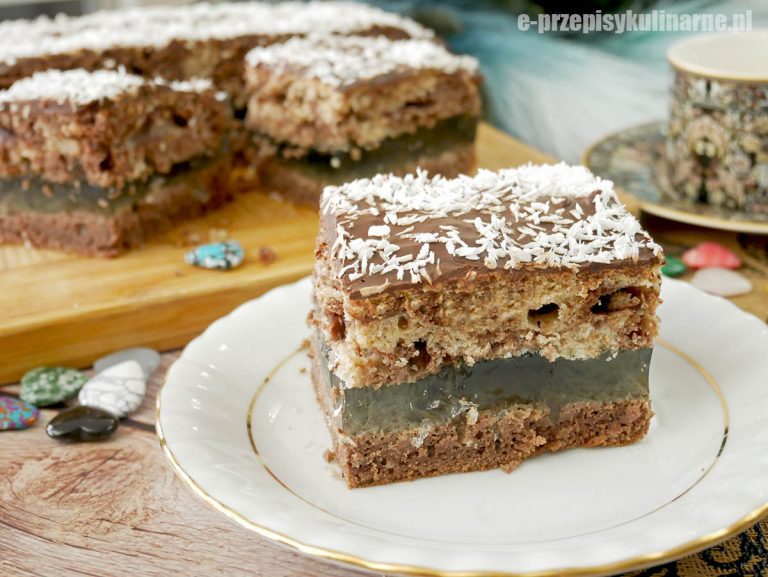 Ciasto Czarnoksiężnik – czaruje smakiem i wyglądem