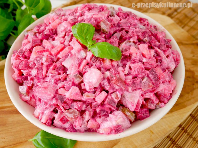 Sałatka jarzynowa z burakami – sprawdzony domowy przepis