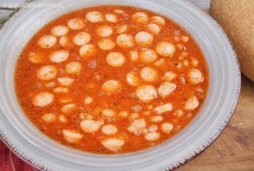 Fasolka po bretońsku na szybko – zrobisz w 20 minut!