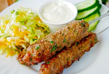 Kebaby z mięsa mielonego – soczyste i bardzo smaczne