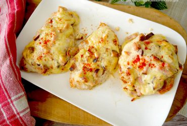 Piersi kurczaka pod pierzynką – soczyste i bardzo smaczne