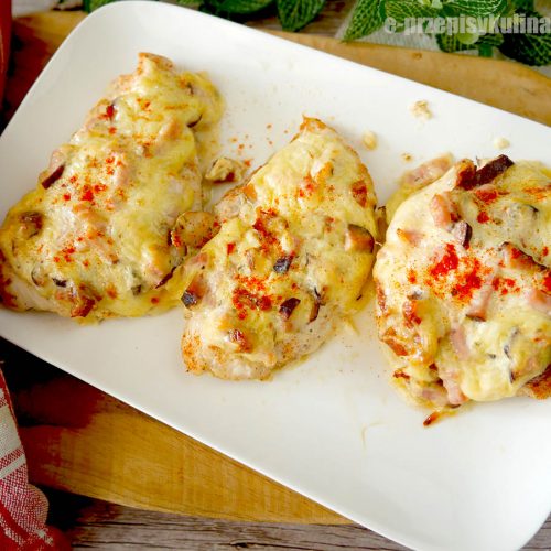 Piersi kurczaka pod pierzynką – soczyste i bardzo smaczne