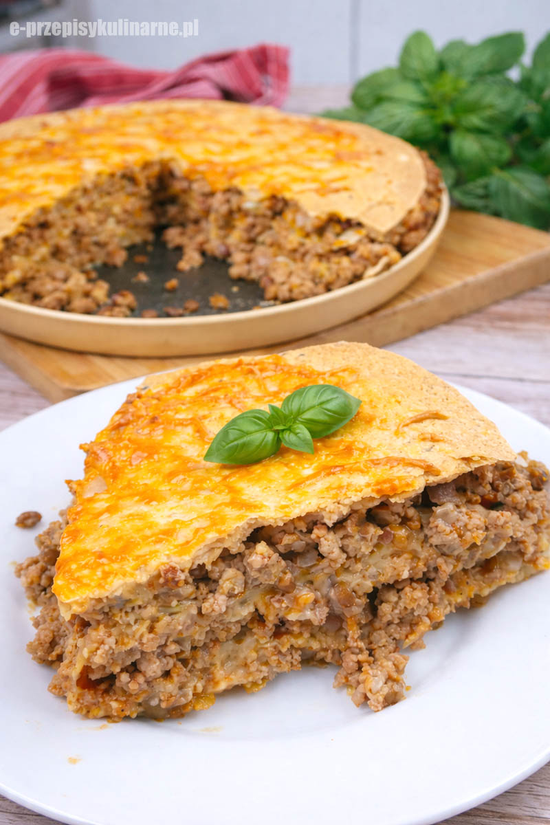 Torcik z tortilli z mięsem mielonym