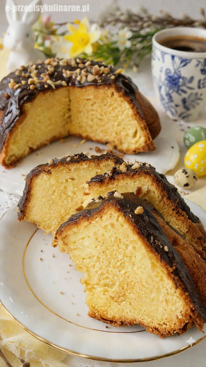 Babka cytrynowa z air fryera – prosty przepis na wilgotne ciasto